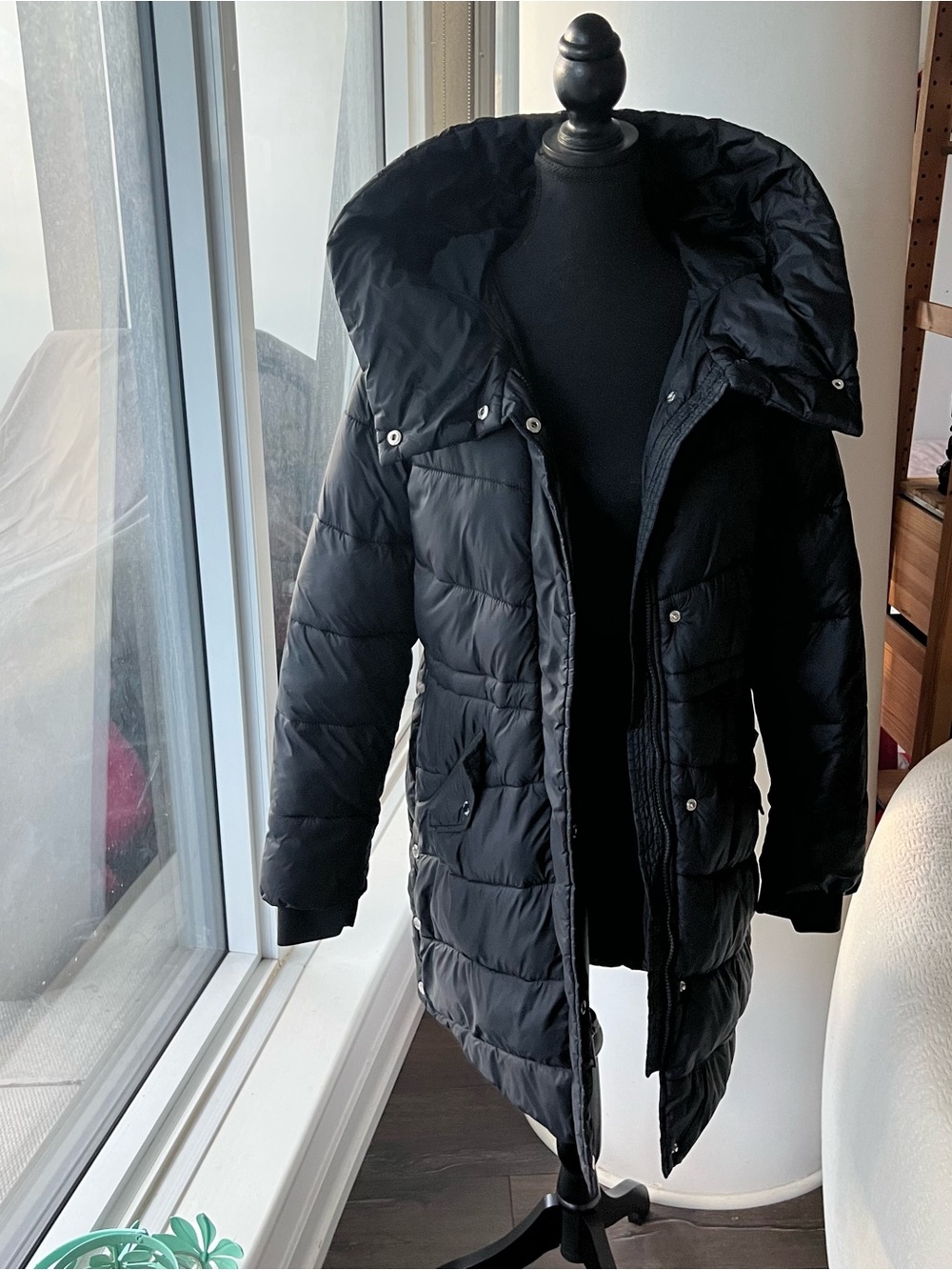 Like New! Black Puffer Coat with Hood